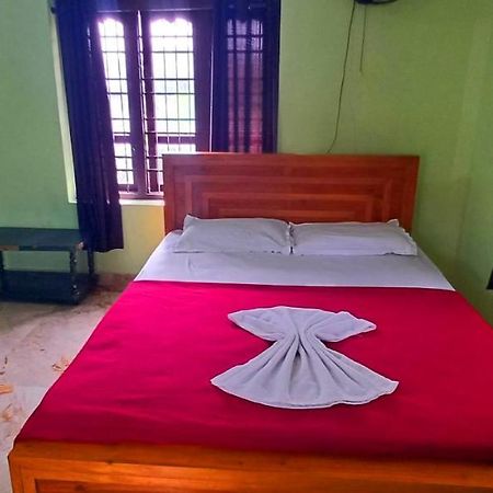 Empire Homestay Kalpetta Exterior foto
