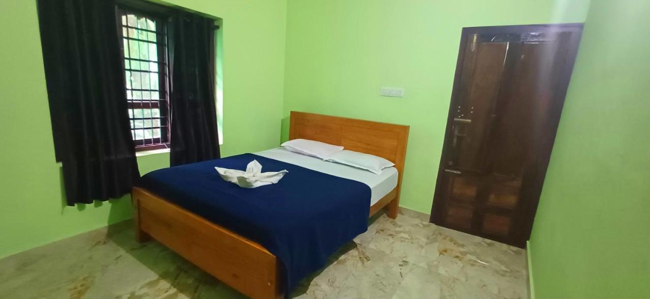 Empire Homestay Kalpetta Exterior foto