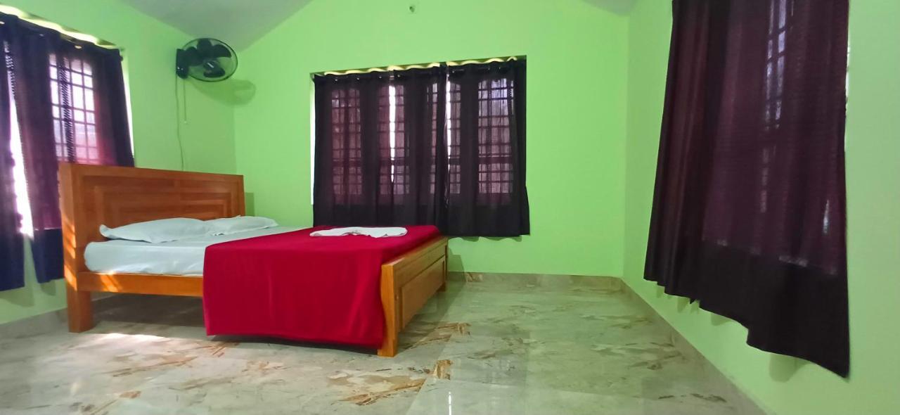 Empire Homestay Kalpetta Exterior foto